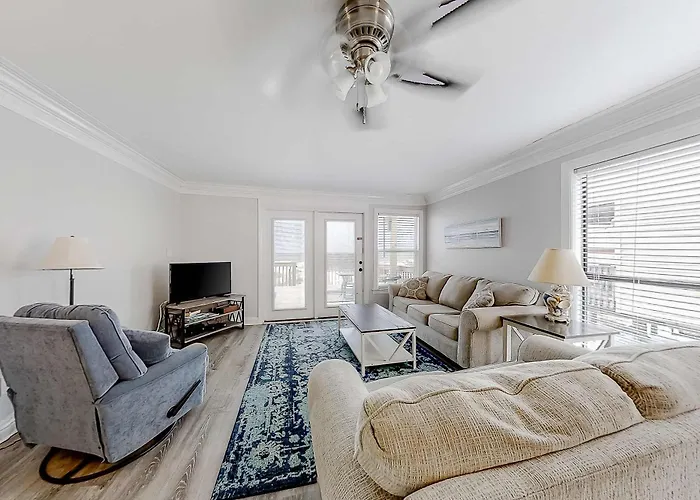 Beachfront With Private Balcony 2 Beachside Decks Ac And Wifi *
